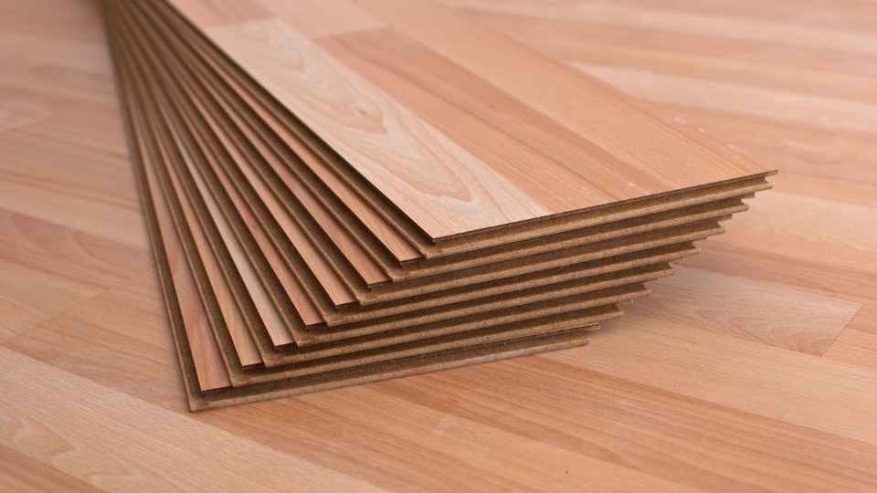 lantai kamar tidur laminate